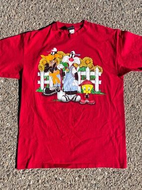 Vtg 1994 Looney Tunes Tweety Gardening Sunflower Tee L 21x29 Garment Graphics